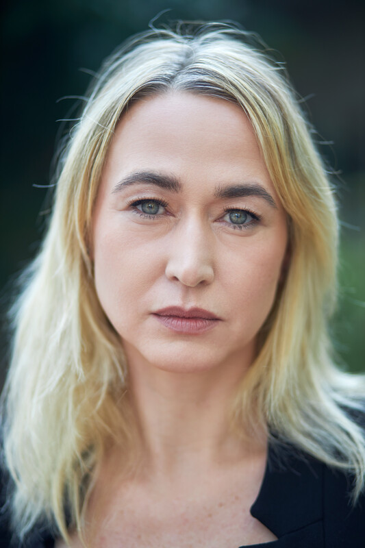 Iris Yiskah Sarg - Actor